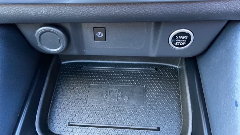 Nissan Qashqai 1.3 DiG-T MH 158 Tekna 5dr Petrol Hatchback